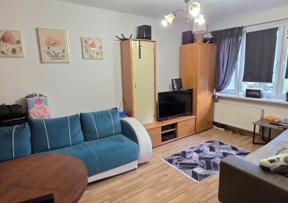 mieszkanie na sprzedaż - 